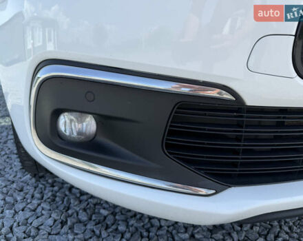 Ситроен Grand C4 SpaceToure 2019 в Дубно на Automoto.ua Белый Ситроен Grand C4 SpaceToure, объемом двигателя 2 л и пробегом 112 тыс. км за 18999 $, фото 49 на Automoto.ua