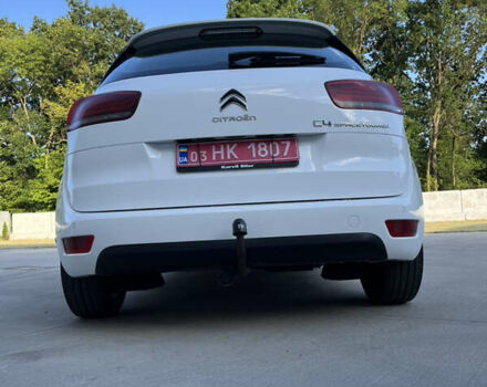 Белый Ситроен Grand C4 SpaceToure, объемом двигателя 0 л и пробегом 166 тыс. км за 13200 $, фото 14 на Automoto.ua