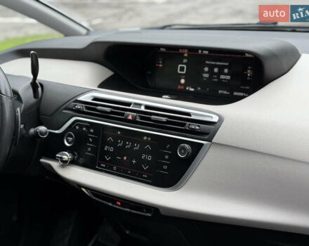 Ситроен Grand C4 SpaceToure 2019 в Ровно на Automoto.ua Белый Ситроен Grand C4 SpaceToure, объемом двигателя 1.5 л и пробегом 222 тыс. км за 16300 $, фото 18 на Automoto.ua