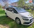 Белый Ситроен Grand C4 SpaceToure, объемом двигателя 1.5 л и пробегом 270 тыс. км за 13850 $, фото 6 на Automoto.ua