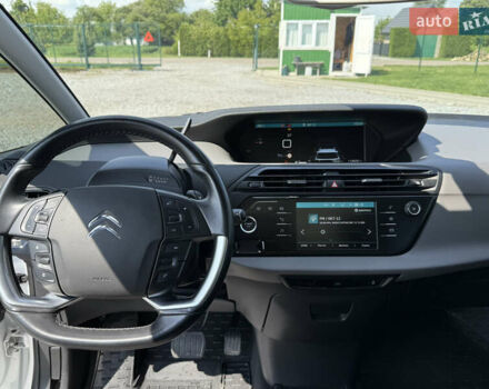 Ситроен Grand C4 SpaceToure 2019 в Дубно на Automoto.ua Белый Ситроен Grand C4 SpaceToure, объемом двигателя 2 л и пробегом 112 тыс. км за 18999 $, фото 17 на Automoto.ua