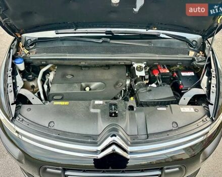 Черный Ситроен Grand C4 SpaceToure, объемом двигателя 2 л и пробегом 190 тыс. км за 15000 $, фото 10 на Automoto.ua