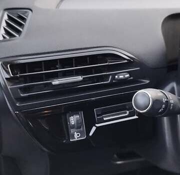 Ситроен Grand C4 SpaceToure 2019 в Львове на Automoto.ua Серый Ситроен Grand C4 SpaceToure, объемом двигателя 1.5 л и пробегом 137 тыс. км за 18000 $, фото 42 на Automoto.ua