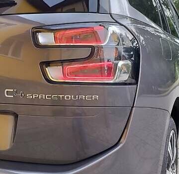 Ситроен Grand C4 SpaceToure 2019 в Львове на Automoto.ua Серый Ситроен Grand C4 SpaceToure, объемом двигателя 1.5 л и пробегом 137 тыс. км за 18000 $, фото 8 на Automoto.ua