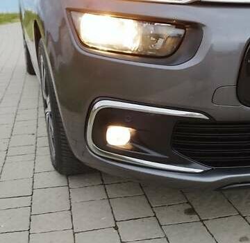 Ситроен Grand C4 SpaceToure 2019 в Львове на Automoto.ua Серый Ситроен Grand C4 SpaceToure, объемом двигателя 1.5 л и пробегом 137 тыс. км за 18000 $, фото 37 на Automoto.ua