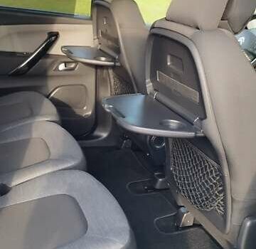 Ситроен Grand C4 SpaceToure 2019 в Львове на Automoto.ua Серый Ситроен Grand C4 SpaceToure, объемом двигателя 1.5 л и пробегом 137 тыс. км за 18000 $, фото 56 на Automoto.ua