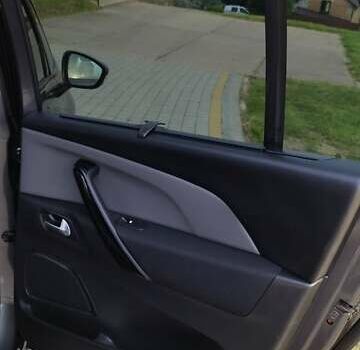 Ситроен Grand C4 SpaceToure 2019 в Львове на Automoto.ua Серый Ситроен Grand C4 SpaceToure, объемом двигателя 1.5 л и пробегом 137 тыс. км за 18000 $, фото 76 на Automoto.ua