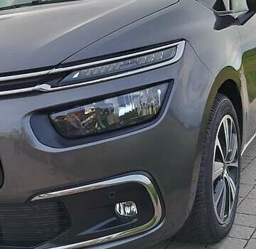 Ситроен Grand C4 SpaceToure 2019 в Львове на Automoto.ua Серый Ситроен Grand C4 SpaceToure, объемом двигателя 1.5 л и пробегом 137 тыс. км за 18000 $, фото 25 на Automoto.ua