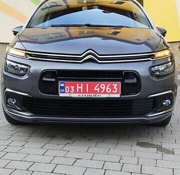 Ситроен Grand C4 SpaceToure 2019 в Львове на Automoto.ua Серый Ситроен Grand C4 SpaceToure, объемом двигателя 1.5 л и пробегом 137 тыс. км за 18000 $, фото 10 на Automoto.ua