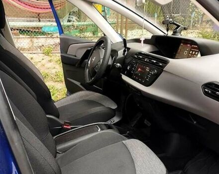 Синий Ситроен Grand C4 SpaceToure, объемом двигателя 1.5 л и пробегом 108 тыс. км за 16800 $, фото 3 на Automoto.ua