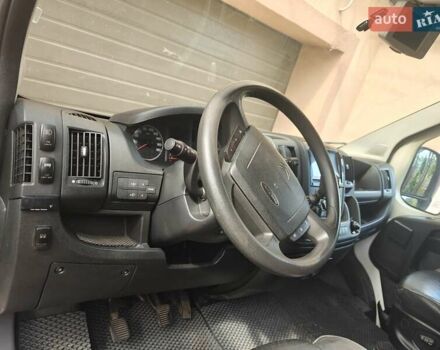 Белый Ситроен Jumper, объемом двигателя 2.2 л и пробегом 248 тыс. км за 19999 $, фото 3 на Automoto.ua