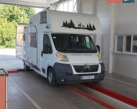 Белый Ситроен Jumper, объемом двигателя 2.2 л и пробегом 350 тыс. км за 20000 $, фото 4 на Automoto.ua