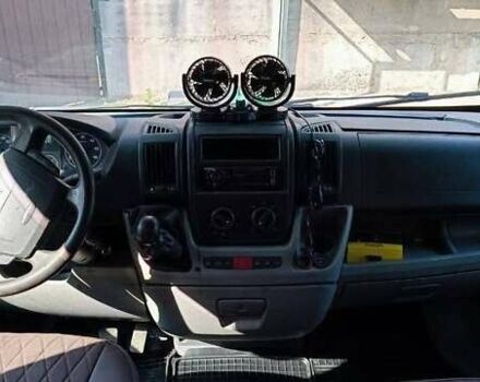 Белый Ситроен Jumper, объемом двигателя 2.2 л и пробегом 350 тыс. км за 20000 $, фото 6 на Automoto.ua