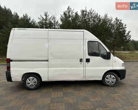 Белый Ситроен Jumper, объемом двигателя 2.5 л и пробегом 299 тыс. км за 2500 $, фото 3 на Automoto.ua