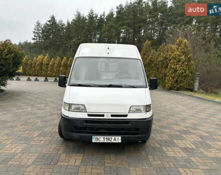 Белый Ситроен Jumper, объемом двигателя 2.5 л и пробегом 299 тыс. км за 2500 $, фото 1 на Automoto.ua