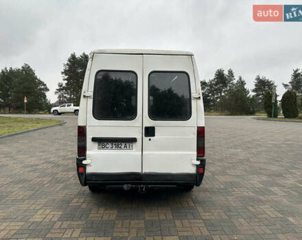 Белый Ситроен Jumper, объемом двигателя 2.5 л и пробегом 299 тыс. км за 2500 $, фото 5 на Automoto.ua