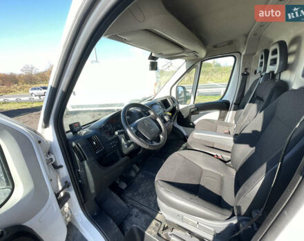 Білий Сітроен Jumper, об'ємом двигуна 2.2 л та пробігом 193 тис. км за 12790 $, фото 6 на Automoto.ua