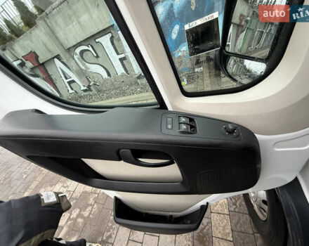 Белый Ситроен Jumper, объемом двигателя 2 л и пробегом 251 тыс. км за 10500 $, фото 6 на Automoto.ua