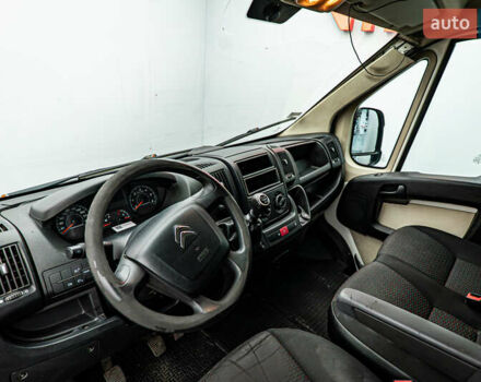 Белый Ситроен Jumper, объемом двигателя 2.2 л и пробегом 350 тыс. км за 9978 $, фото 5 на Automoto.ua