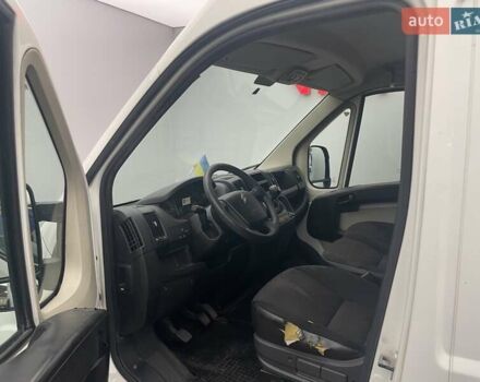 Белый Ситроен Jumper, объемом двигателя 2.2 л и пробегом 535 тыс. км за 8915 $, фото 4 на Automoto.ua