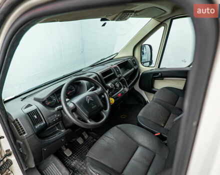 Белый Ситроен Jumper, объемом двигателя 2.2 л и пробегом 333 тыс. км за 12920 $, фото 5 на Automoto.ua