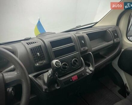 Белый Ситроен Jumper, объемом двигателя 2.2 л и пробегом 535 тыс. км за 8915 $, фото 6 на Automoto.ua