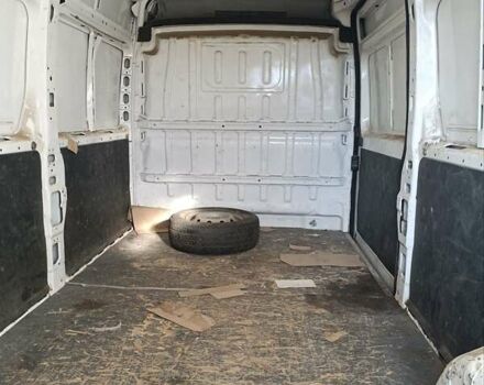 Белый Ситроен Jumper, объемом двигателя 2.2 л и пробегом 334 тыс. км за 11500 $, фото 5 на Automoto.ua