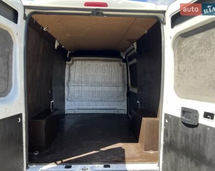 Белый Ситроен Jumper, объемом двигателя 2.2 л и пробегом 444 тыс. км за 11500 $, фото 7 на Automoto.ua