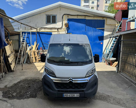 Белый Ситроен Jumper, объемом двигателя 2.2 л и пробегом 288 тыс. км за 13700 $, фото 2 на Automoto.ua