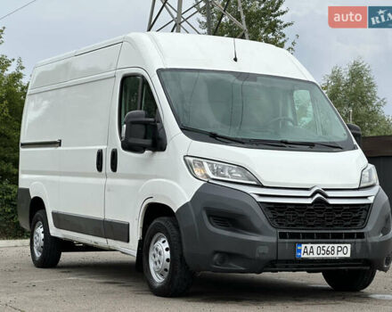 Белый Ситроен Jumper, объемом двигателя 2.2 л и пробегом 235 тыс. км за 13000 $, фото 1 на Automoto.ua