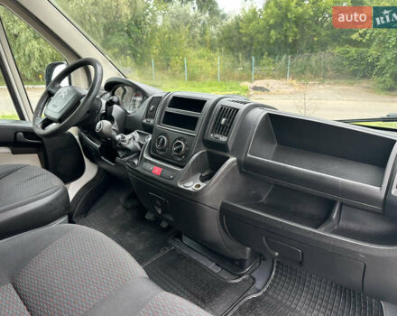 Білий Сітроен Jumper, об'ємом двигуна 2.2 л та пробігом 185 тис. км за 14000 $, фото 19 на Automoto.ua