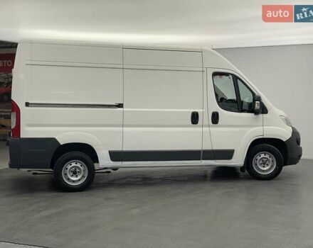 Белый Ситроен Jumper, объемом двигателя 2.2 л и пробегом 293 тыс. км за 12230 $, фото 3 на Automoto.ua