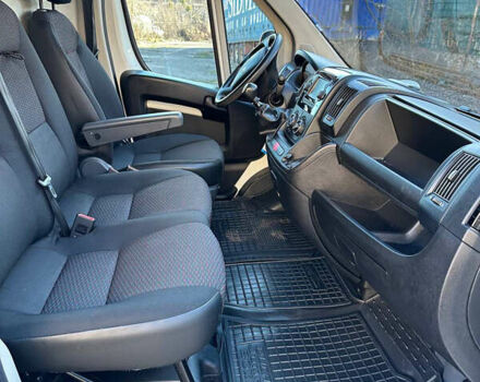 Белый Ситроен Jumper, объемом двигателя 2.2 л и пробегом 150 тыс. км за 17200 $, фото 9 на Automoto.ua