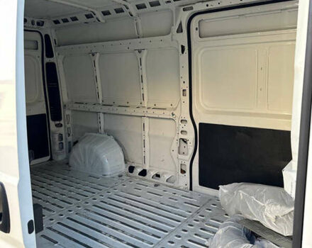 Белый Ситроен Jumper, объемом двигателя 2.2 л и пробегом 150 тыс. км за 17200 $, фото 6 на Automoto.ua