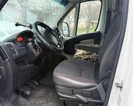 Белый Ситроен Jumper, объемом двигателя 2.2 л и пробегом 307 тыс. км за 9500 $, фото 5 на Automoto.ua