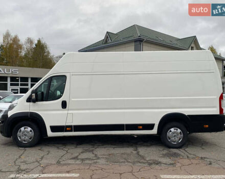 Белый Ситроен Jumper, объемом двигателя 2.2 л и пробегом 148 тыс. км за 13499 $, фото 4 на Automoto.ua