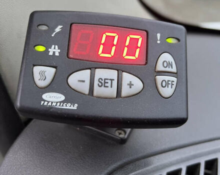 Белый Ситроен Jumper, объемом двигателя 2.5 л и пробегом 500 тыс. км за 12000 $, фото 14 на Automoto.ua