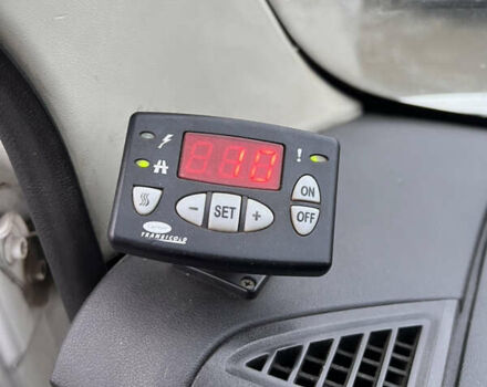 Белый Ситроен Jumper, объемом двигателя 2.5 л и пробегом 500 тыс. км за 12000 $, фото 12 на Automoto.ua