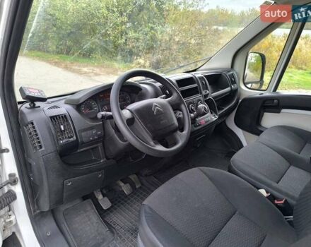 Белый Ситроен Jumper, объемом двигателя 2.2 л и пробегом 317 тыс. км за 13300 $, фото 3 на Automoto.ua