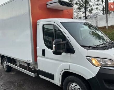 Белый Ситроен Jumper, объемом двигателя 2.2 л и пробегом 299 тыс. км за 12500 $, фото 2 на Automoto.ua