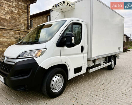 Белый Ситроен Jumper, объемом двигателя 2.2 л и пробегом 330 тыс. км за 15300 $, фото 3 на Automoto.ua