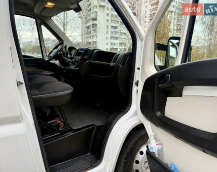 Белый Ситроен Jumper, объемом двигателя 2.2 л и пробегом 330 тыс. км за 15300 $, фото 24 на Automoto.ua
