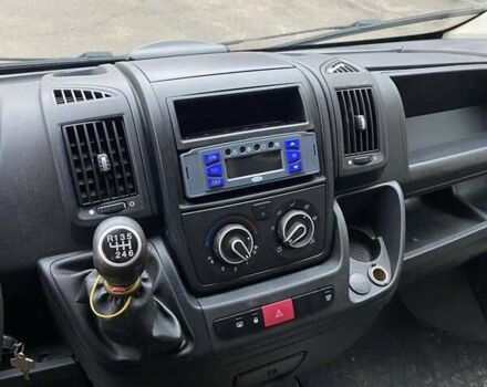 Белый Ситроен Jumper, объемом двигателя 2.2 л и пробегом 421 тыс. км за 12500 $, фото 2 на Automoto.ua