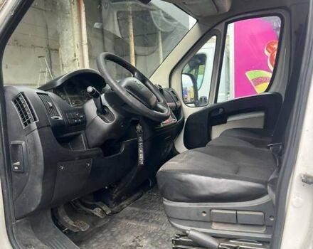 Белый Ситроен Jumper, объемом двигателя 2.2 л и пробегом 340 тыс. км за 12000 $, фото 5 на Automoto.ua