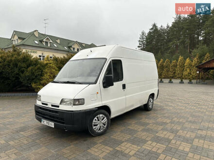 Белый Ситроен Jumper, объемом двигателя 2.5 л и пробегом 299 тыс. км за 2500 $, фото 1 на Automoto.ua