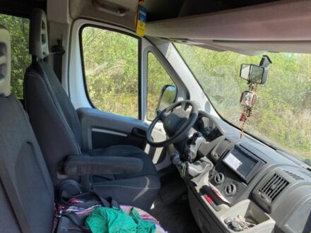 Белый Ситроен Jumper, объемом двигателя 2 л и пробегом 300 тыс. км за 5500 $, фото 1 на Automoto.ua