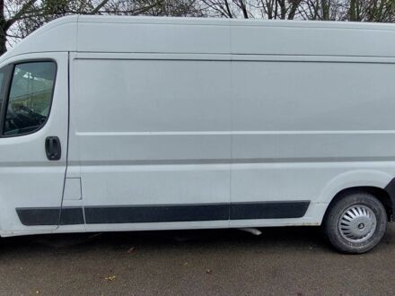 Белый Ситроен Jumper, объемом двигателя 2.2 л и пробегом 384 тыс. км за 8281 $, фото 1 на Automoto.ua