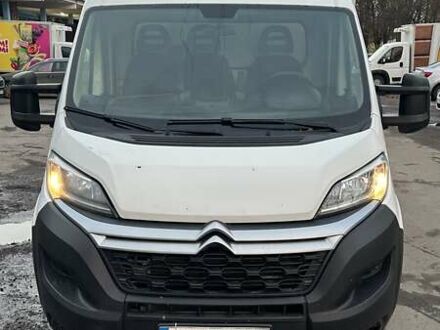 Белый Ситроен Jumper, объемом двигателя 2.2 л и пробегом 299 тыс. км за 12500 $, фото 1 на Automoto.ua