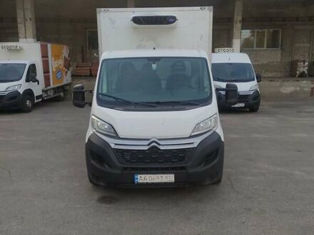 Белый Ситроен Jumper, объемом двигателя 2.2 л и пробегом 387 тыс. км за 12500 $, фото 1 на Automoto.ua