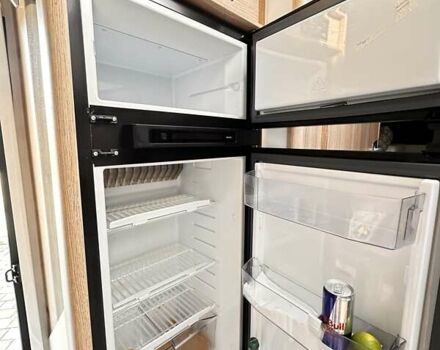 Черный Ситроен Jumper, объемом двигателя 2.2 л и пробегом 51 тыс. км за 158938 $, фото 24 на Automoto.ua